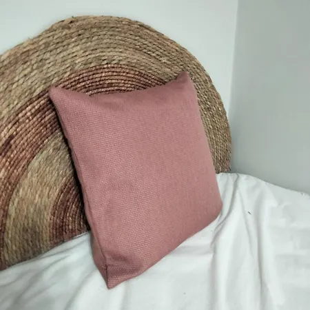 Casa Cantara, 1-patio 2-moreria 3-atico * Tronchon