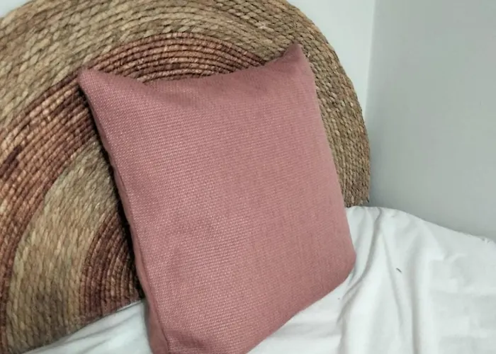 Casa Cantara, 1-patio 2-moreria 3-atico * Tronchon