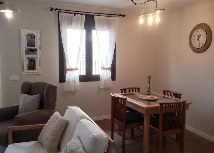 Casa Cantara, 1-patio 2-moreria 3-atico *