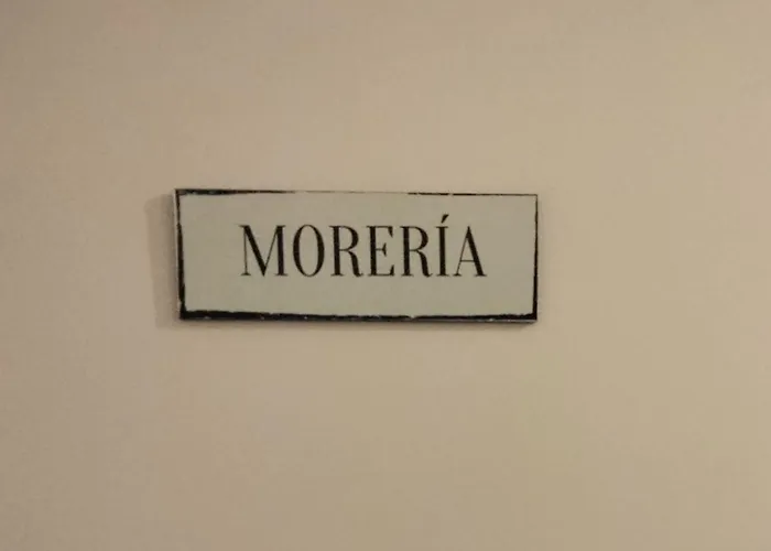 Casa Cantara, 1-patio 2-moreria 3-atico * Tronchon